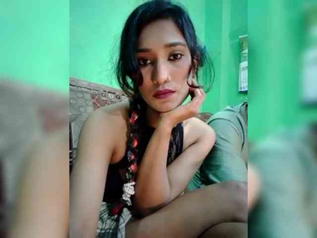 Meherin-Afra6 webcam