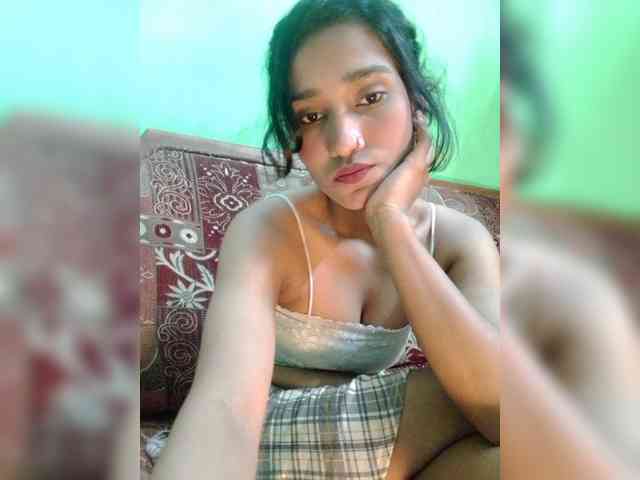 Meherin-Afra6 webcam