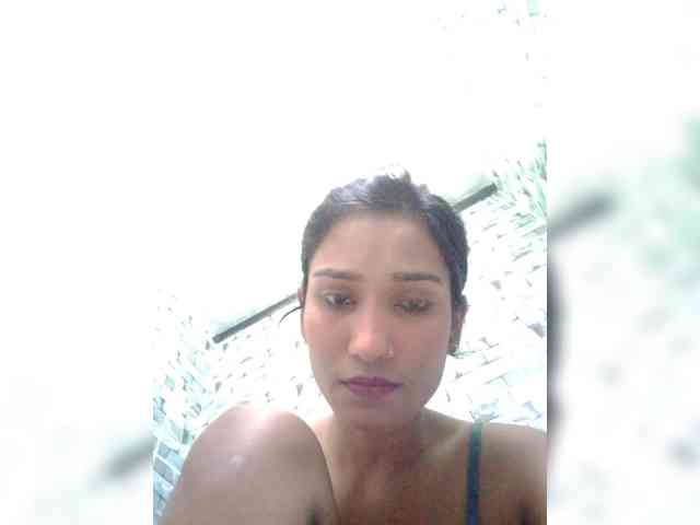 Meherin-Afra6 webcam