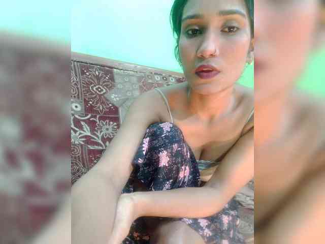 Meherin-Afra6 webcam