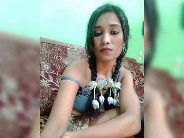 Meherin-Afra6 webcam