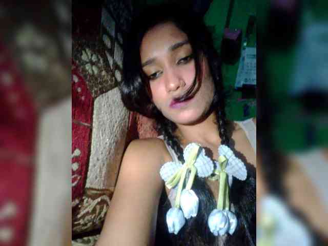 Meherin-Afra6 webcam