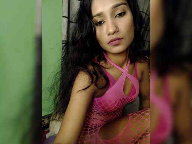 Meherin-Afra6 webcam