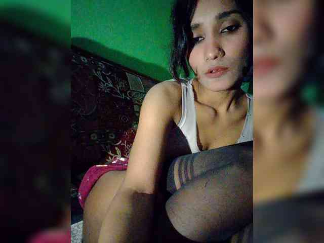 Meherin-Afra6 webcam
