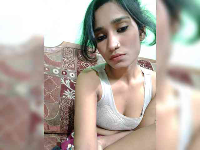 Meherin-Afra6 webcam