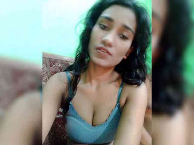 Meherin-Afra6 webcam