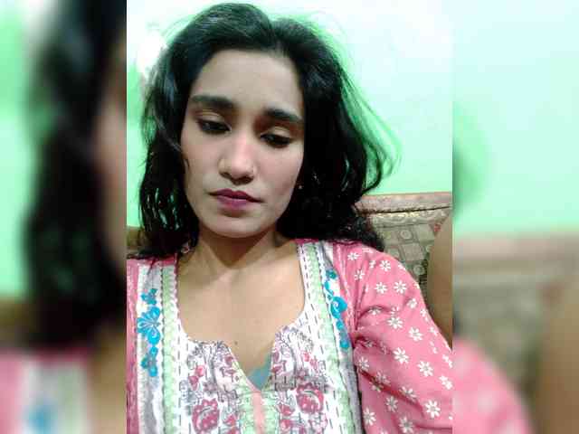 Meherin-Afra6 webcam