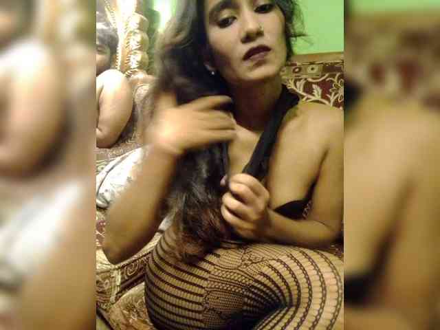 Meherin-Afra6 webcam