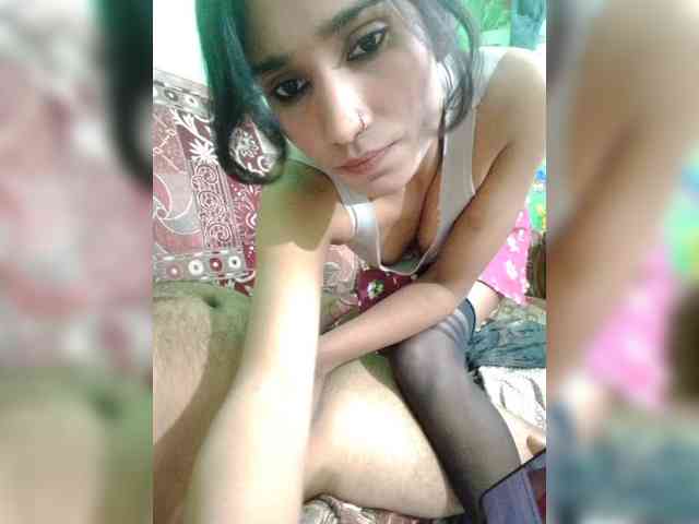 Meherin-Afra6 webcam