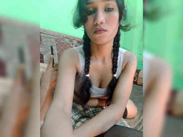 Modelo: Meherin-Afra6