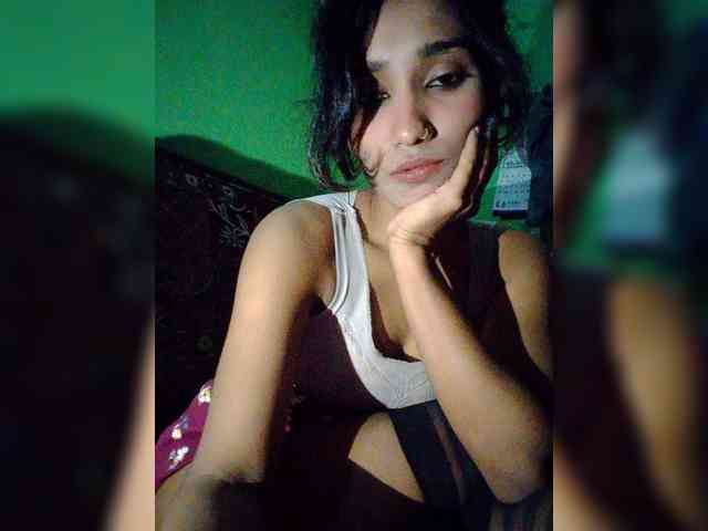 Meherin-Afra6 webcam