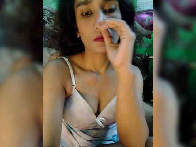 Meherin-Afra6 webcam