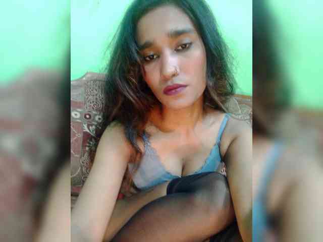 Meherin-Afra6 webcam