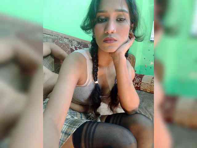 Meherin-Afra6 webcam