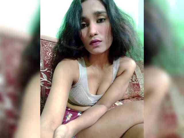 Meherin-Afra6 webcam