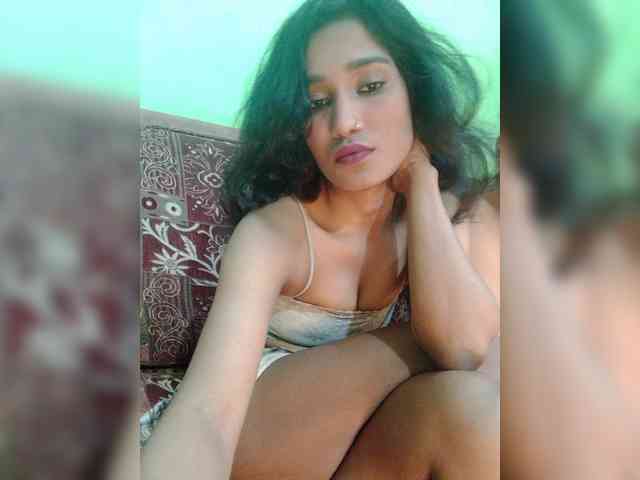 Meherin-Afra6 webcam
