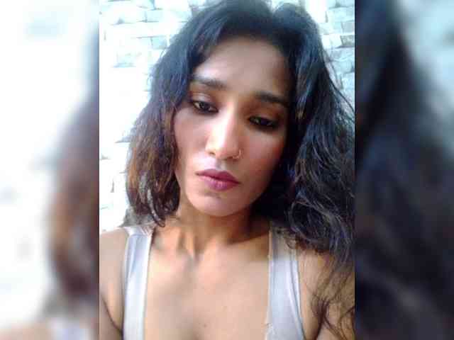 Meherin-Afra6 webcam