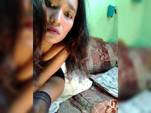 Meherin-afra6's cam show statistics and live stream
