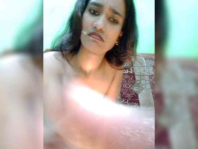 Meherin-Afra6 webcam