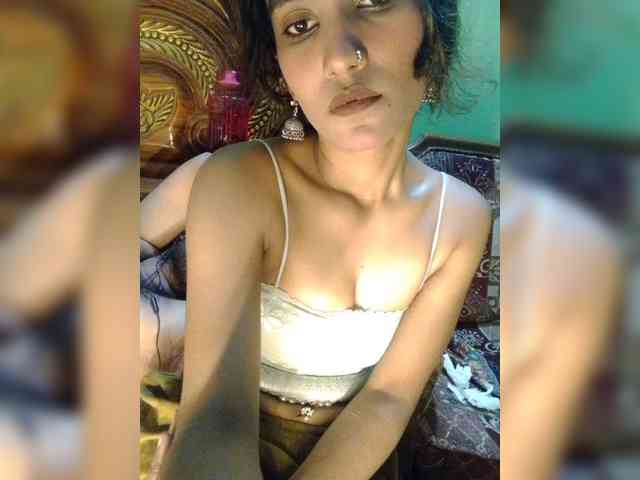 Meherin-Afra6 webcam