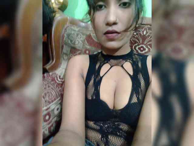 Meherin-Afra6 webcam