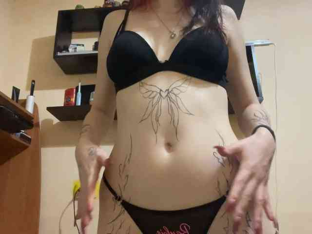 CrystallKaya Sex Cam Show