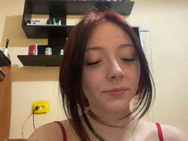 CrystallKaya webcam