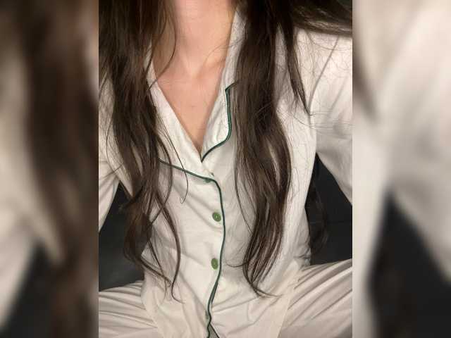 KaRinKaAa69 live cam on BongaCams