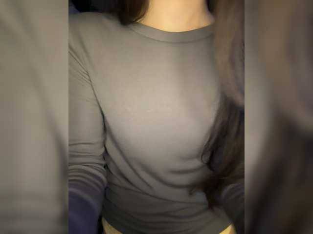 KaRinKaAa69 live cam on BongaCams