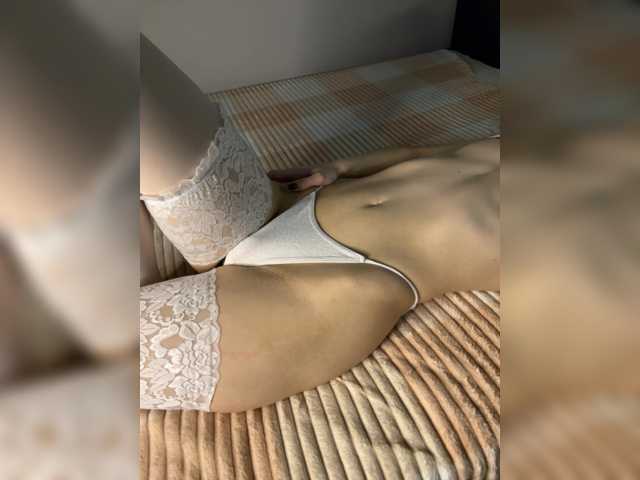 KaRinKaAa69 live cam on BongaCams
