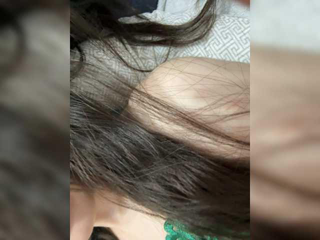 KaRinKaAa69 live cam on BongaCams