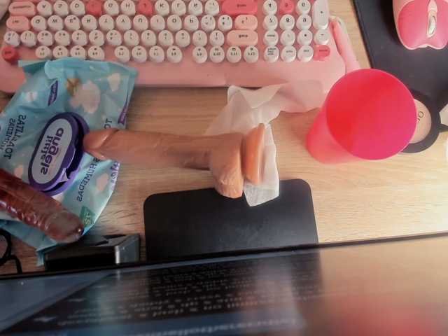 CelesteNaugthy live cam on BongaCams
