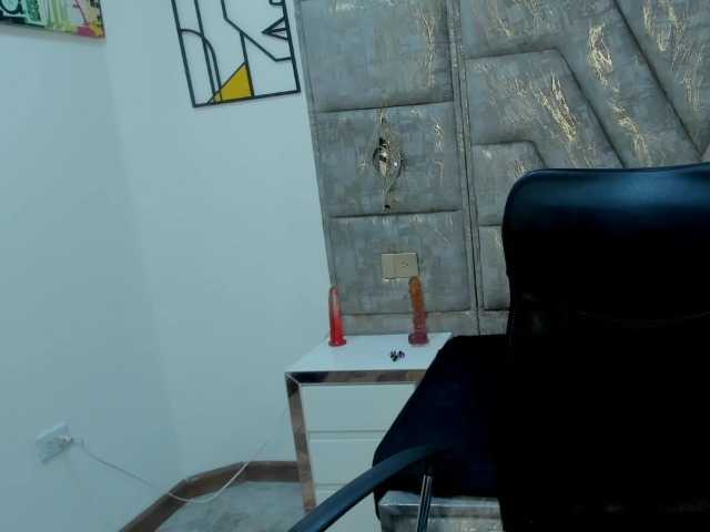 CelesteNaugthy live cam on BongaCams
