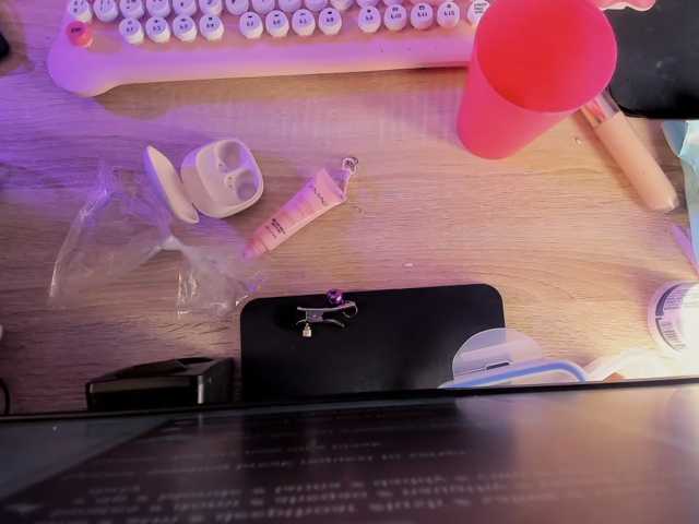 CelesteNaugthy live cam on BongaCams