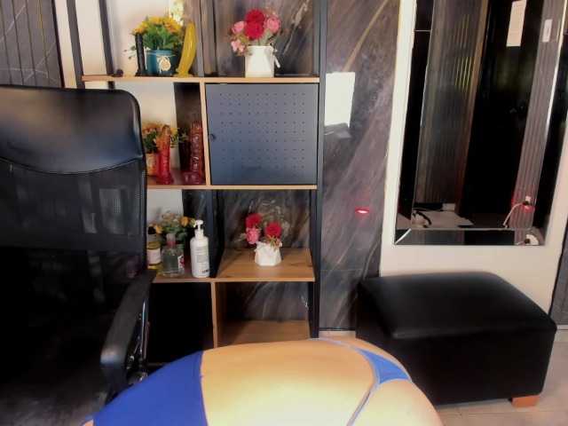 CelesteNaugthy live cam preview
