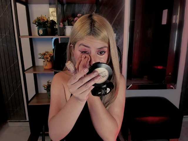CelesteNaugthy live cam on BongaCams