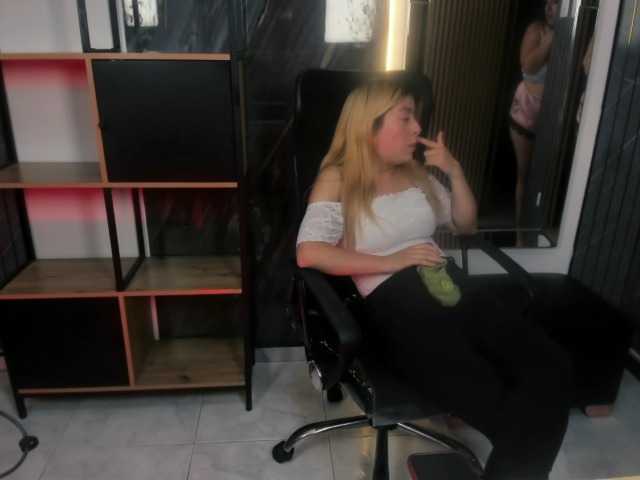 CelesteNaugthy live cam on BongaCams