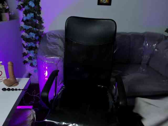 CelesteNaugthy webcam