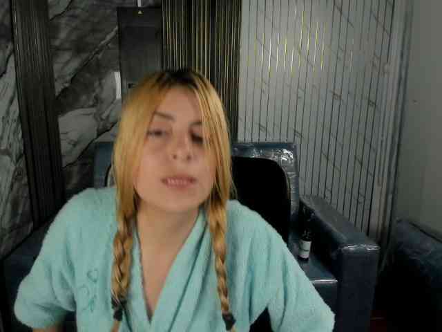 CelesteNaugthy webcam