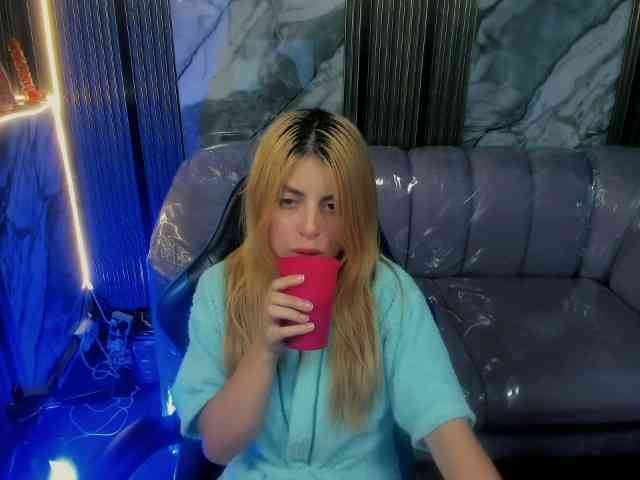 CelesteNaugthy webcam