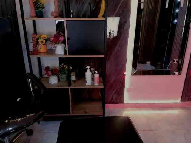 CelesteNaugthy webcam