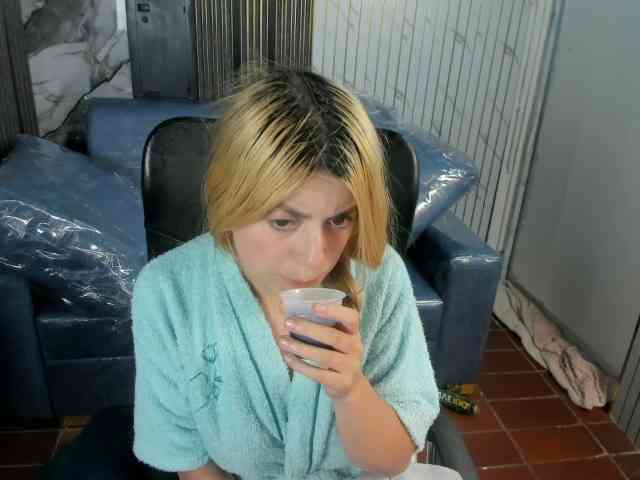 CelesteNaugthy webcam