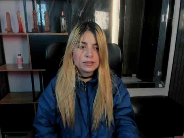 CelesteNaugthy webcam
