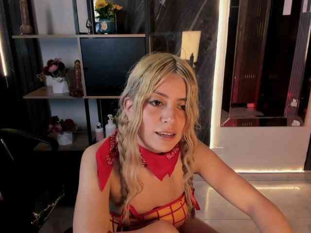 CelesteNaugthy webcam