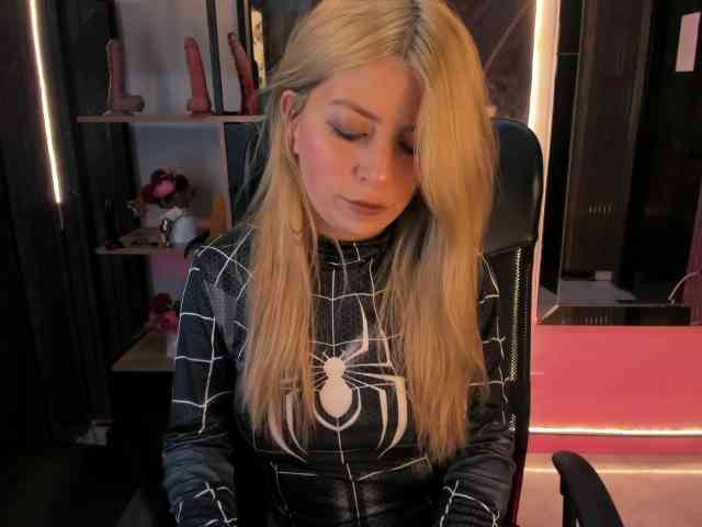 CelesteNaugthy webcam