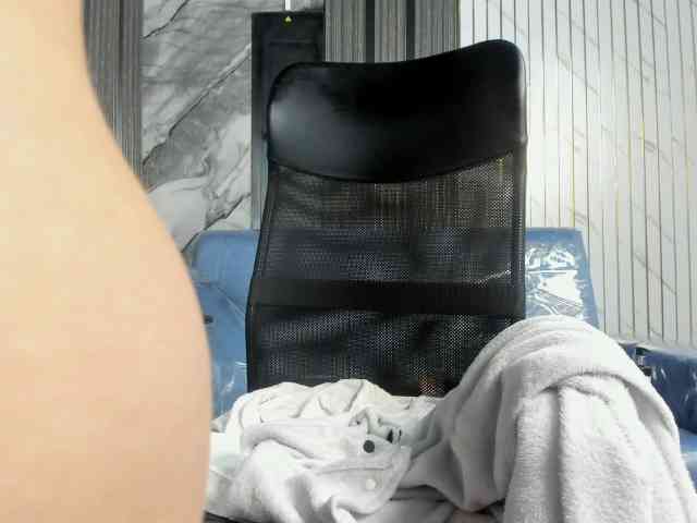 CelesteNaugthy webcam