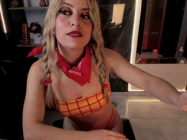CelesteNaugthy webcam