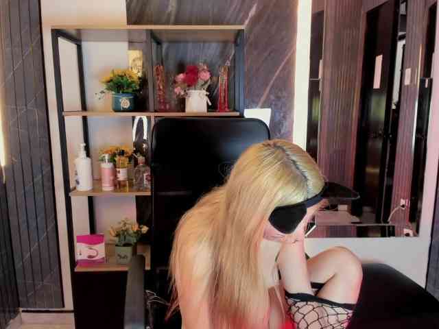 CelesteNaugthy webcam