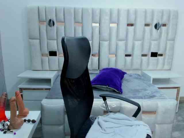 CelesteNaugthy webcam
