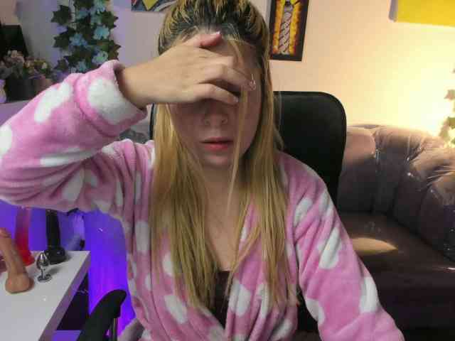 CelesteNaugthy webcam